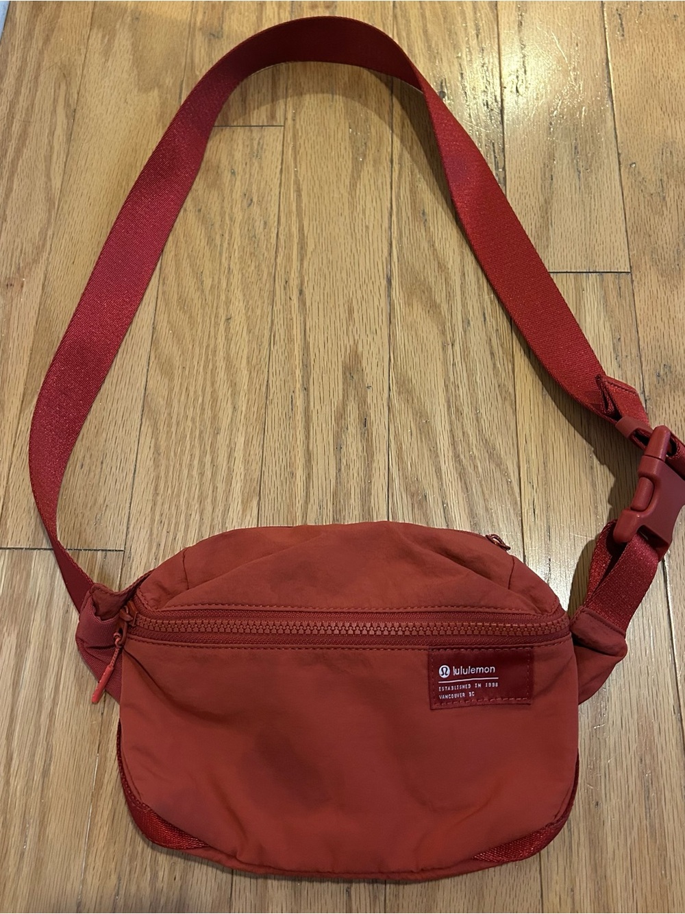 Lululemon clean lines belt bag red rock